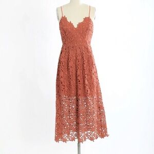 ASTR the Label Pink Mauve floral Lace Overlay midi dress